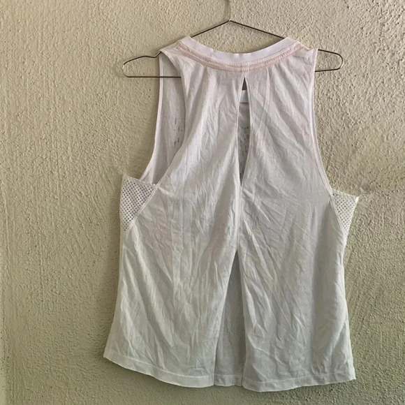 Free People Movement Womens S White Sleeveless Cut Out Split back Dream Tank Top - Picture 6 of 8